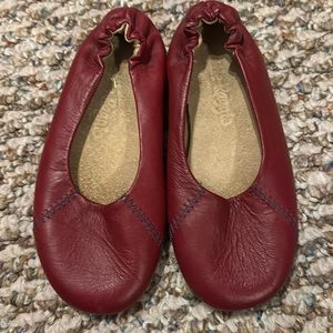 Little Raggio maroon leather shoes